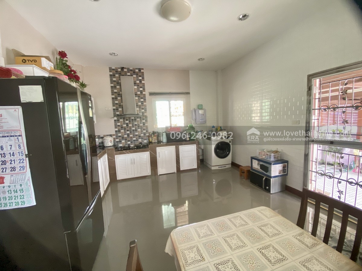 ขายบ้านเดี่ยว เพชรเกษม48 แยก4-7 ภาษีเจริญ หลังมุม 116 ตรว. สร้างอย่างพิถีพิถัน ลงเสาเข็มแข็งแรงมาก จัดสัดส่วนได้อย่างลงตัว พร้อมเข้าอยู่ ราคานี้หาไม่ได้อีกแล้ว ทำเลในเมือง มีรถไฟฟ้า