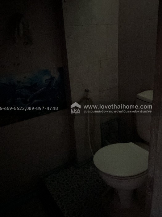 ขายตึกแถว ติดริมถนนใหญ่เอกชัย-บางบอน บางขุนเทียน ทำเลเยี่ยม พื้นที่ 21 ตร.วา ใกล้ห้างบิ๊กซีบางบอน ขายถูกมากๆ ราคานี้หาไม่ได้แล้วในย่านนี้ รีบตัดสินใจเป็นเจ้าของด่วน