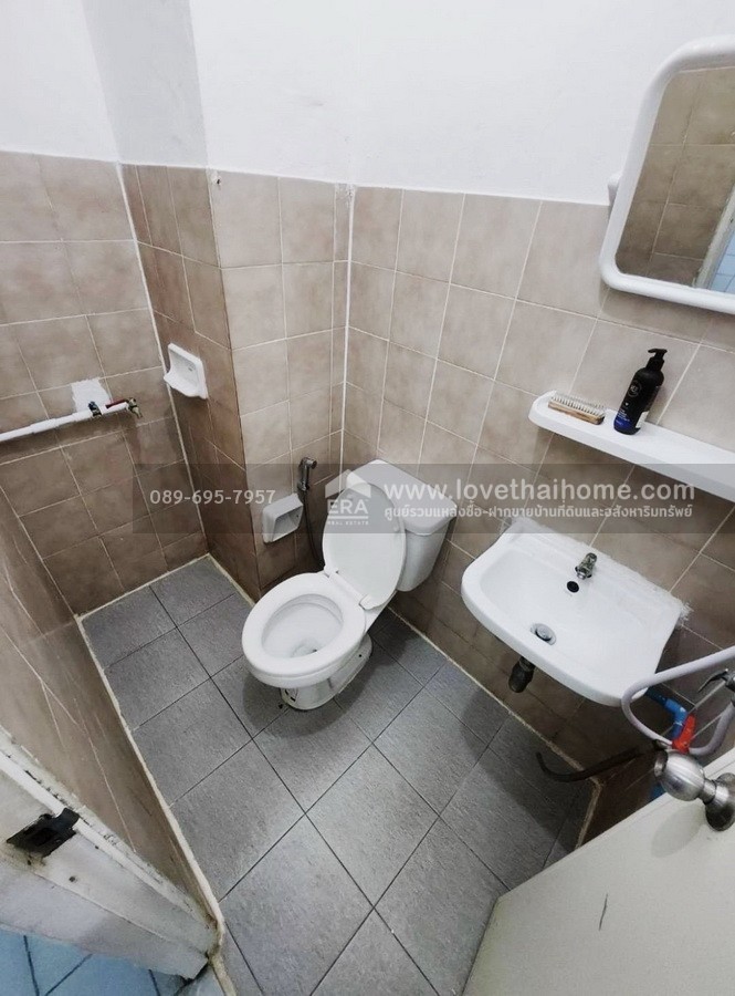 ขายคอนโดเพชรไพลิน พระยาสุเรนทร์35 ชั้น 9 เนื้อที่ 32.34 ตรม. ใกล้ รร.โสมาภาฯ วิวสวย ขายถูกเพียง 300,000 บาท ต่ำกว่าประเมิน