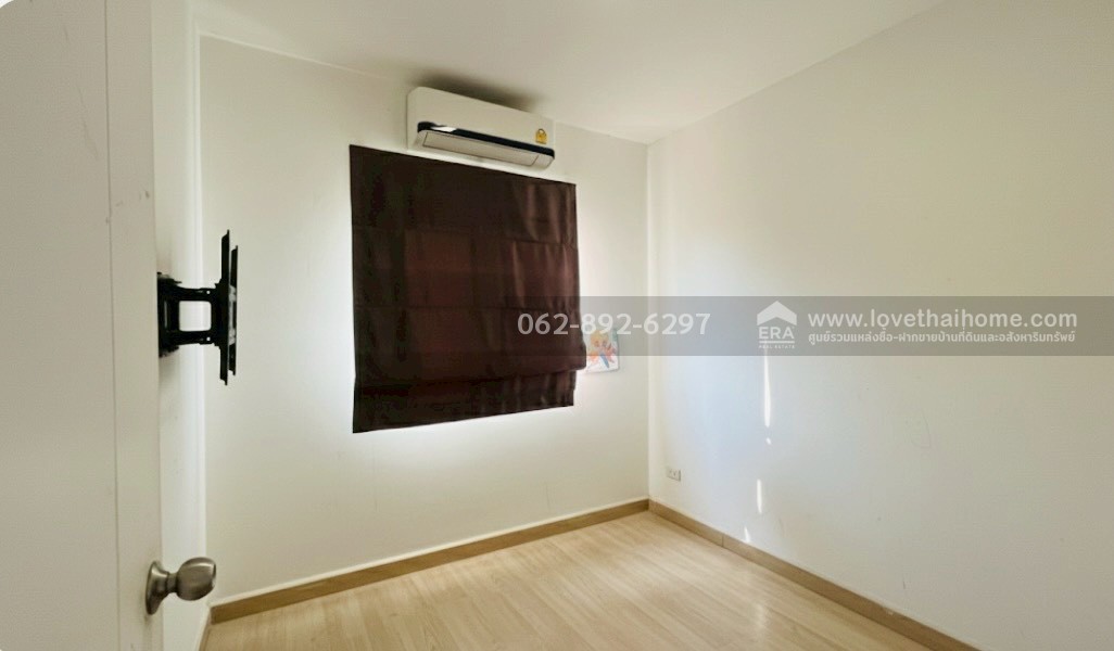 ขายทาวน์เฮ้าส์ 2 ชั้น หมู่บ้านพฤกษาวิลล์104 ซอยเพชรเกษม81 พื้นที่ 19.3 ตรว. ขายราคา 2.39 ล้านบาท บ้านสวยหรู ตกแต่งพร้อมหิ้วกระเป๋าเข้าอยู่ได้เลย