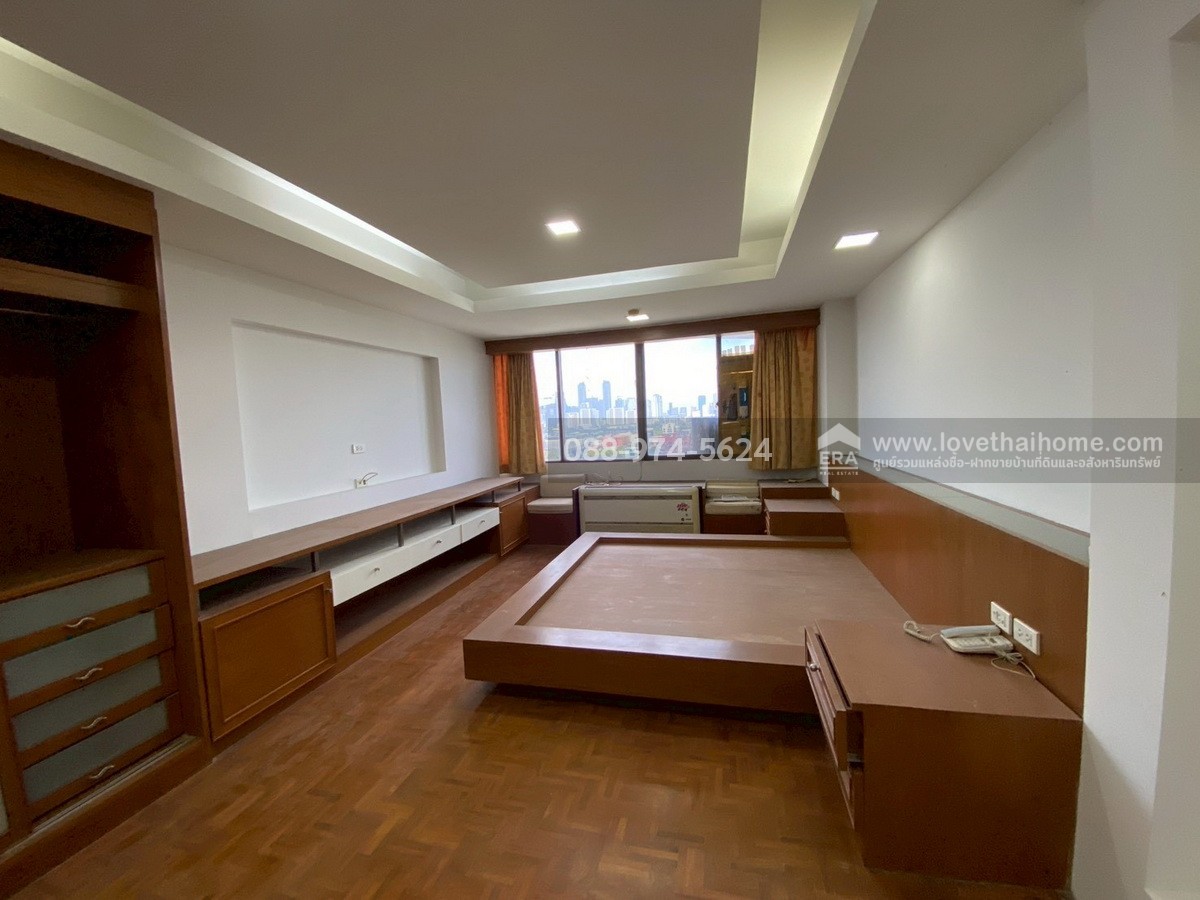 ขายคอนโดรอยัลไนน์ เรสซิเดนท์ พระราม9-ห้วยขวาง พื้นที่ 85.02 ตรม. อยู่ชั้น 12 เฟอร์ฯ Built-in ใกล้ Airport Rail Link รามคำแหง