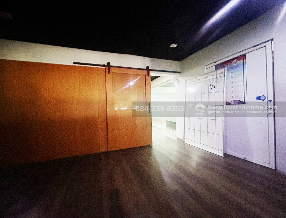 ขายโรงงาน-สำนักงาน-พร้อมโกดัง บงกช 26/1 ถ.รังสิต- นครนายก 31-คลองสอง คลองหลวง ปทุมธานี  พื้นที่ 5 ไร่ ราคา 49.9 ล้านบาท โครงสร้างแข็งแรง พร้อมดำเนินกิจการ ได้ทันที 