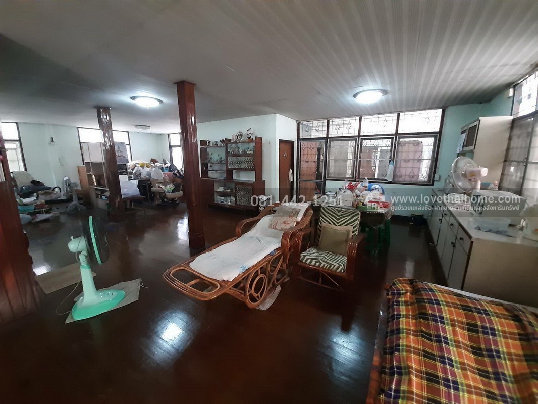 ขายที่ดินแถมบ้าน ซอยอุดมสุข30 แยก2 ถนนสุขุมวิท103 พื้นที่ 98 ตรว. ขาย 11.9 ล้านบาท ทำเลดี เข้าซอยเพียง 300 เมตร ใกล้ BTS อุดมสุข