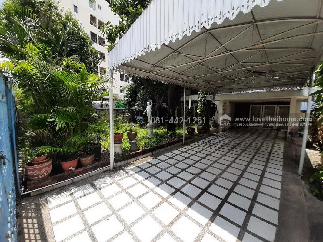 ขายที่ดินแถมบ้าน ซอยอุดมสุข30 แยก2 ถนนสุขุมวิท103 พื้นที่ 98 ตรว. ขาย 11.9 ล้านบาท ทำเลดี เข้าซอยเพียง 300 เมตร ใกล้ BTS อุดมสุข