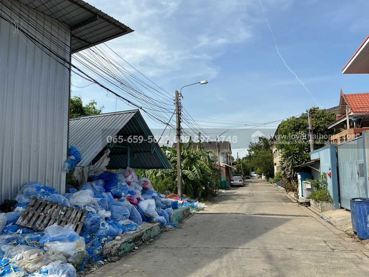 ขายที่ดินพร้อมโกดัง เทศบาลบางปู 91 ซ.คลองบ่อทอง 2/3 สมุทรปราการ พื้นที่ 70.10 ตร.วา โครงสร้างฐานรากแน่นหนา ใกล้นิคมอุตสาหกรรมบางปู และสถานีรถไฟฟ้า BTS การเคหะ ราคาพิเศษ/ต่อรองได้