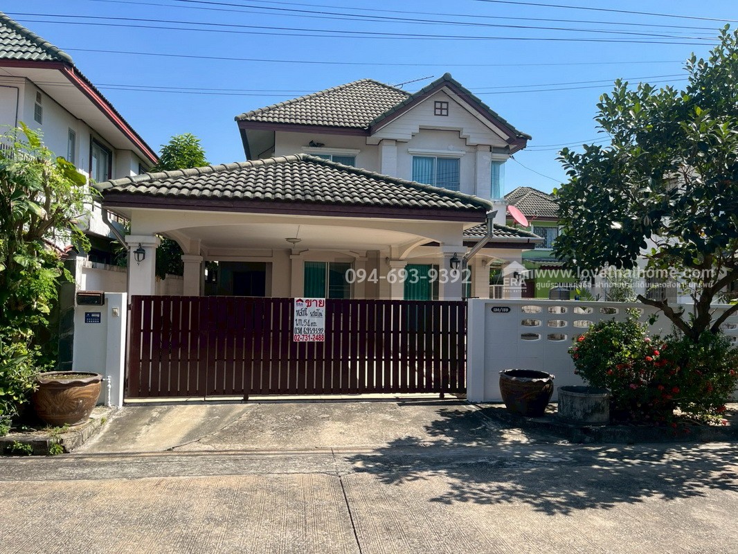 ขายบ้านเดี่ยว 2 ชั้น หมู่บ้านสัมมากร คลอง7 ถนนรังสิต-นครนายก พื้นที่ 54 ตรว. สวย สงบ เหมาะพักผ่อน ขายเพียง 3.1 ล้านบาท ถูกที่สุดในโครงการค่ะ