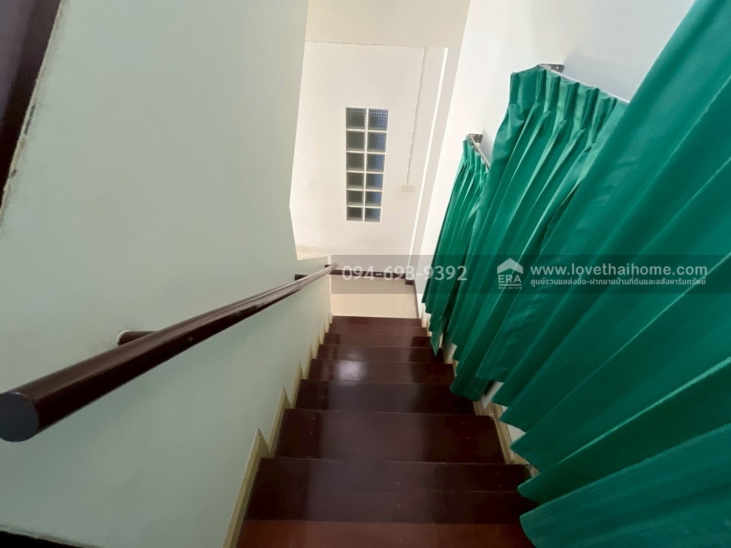 ขายบ้านเดี่ยว 2 ชั้น หมู่บ้านสัมมากร คลอง7 ถนนรังสิต-นครนายก พื้นที่ 54 ตรว. สวย สงบ เหมาะพักผ่อน ขายเพียง 3.1 ล้านบาท ถูกที่สุดในโครงการค่ะ