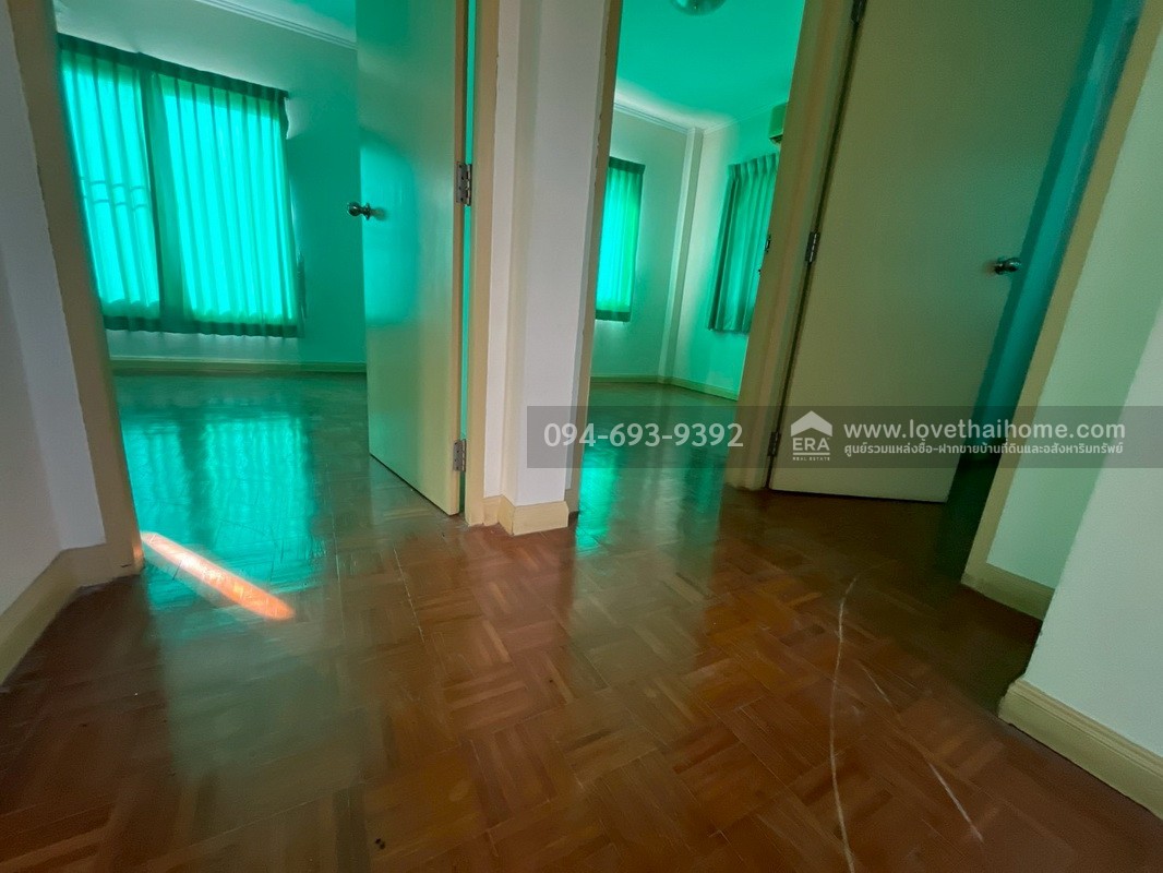 ขายบ้านเดี่ยว 2 ชั้น หมู่บ้านสัมมากร คลอง7 ถนนรังสิต-นครนายก พื้นที่ 54 ตรว. สวย สงบ เหมาะพักผ่อน ขายเพียง 3.1 ล้านบาท ถูกที่สุดในโครงการค่ะ