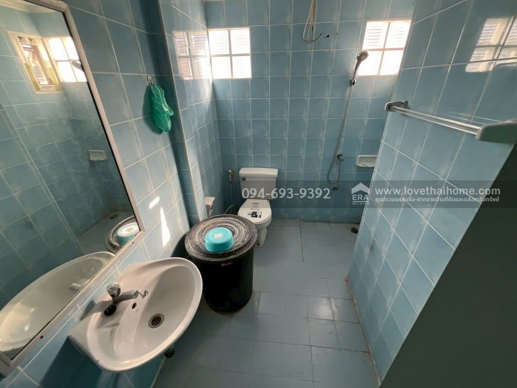 ขายบ้านเดี่ยว 2 ชั้น หมู่บ้านสัมมากร คลอง7 ถนนรังสิต-นครนายก พื้นที่ 54 ตรว. สวย สงบ เหมาะพักผ่อน ขายเพียง 3.1 ล้านบาท ถูกที่สุดในโครงการค่ะ