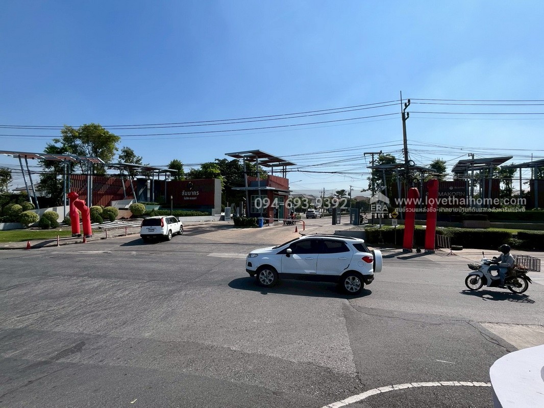 ขายบ้านเดี่ยว 2 ชั้น หมู่บ้านสัมมากร คลอง7 ถนนรังสิต-นครนายก พื้นที่ 54 ตรว. สวย สงบ เหมาะพักผ่อน ขายเพียง 3.1 ล้านบาท ถูกที่สุดในโครงการค่ะ