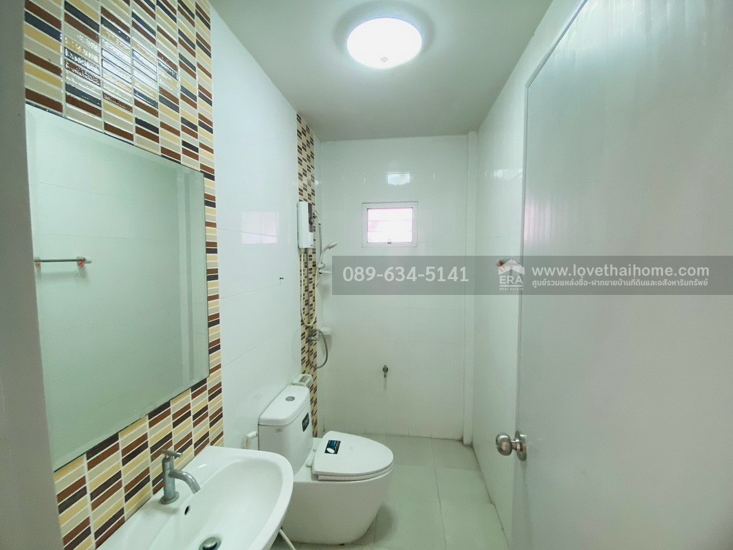 ขายบ้านเดี่ยว สุวินทวงศ์64 หมู่บ้านเครือวัลย์3 หลังมุม เนื้อที่เยอะมากสุดในหมู่บ้าน เนื้อที่ 120.4 ตรว. ตกแต่งใหม่ทั้งหลัง ราคา 3.3 ล้านบาท ราคานี้หาไม่ได้อีกแล้ว ใกล้รถไฟฟ้าสีชมพู ราคาถูกที่สุดไม่ต้องตกแต่งเพิ่ม สวยมาก