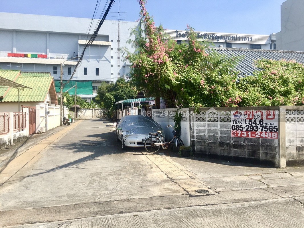 ขายบ้านเดี่ยว เทพารักษ์ หมู่บ้านทิพวัล1 พื้นที่ 54.6 ตารางวา หลังมุม ขายถูกเพียง 3.75 ล้านบาท ใกล้รถไฟฟ้า สถานีทิพวัล