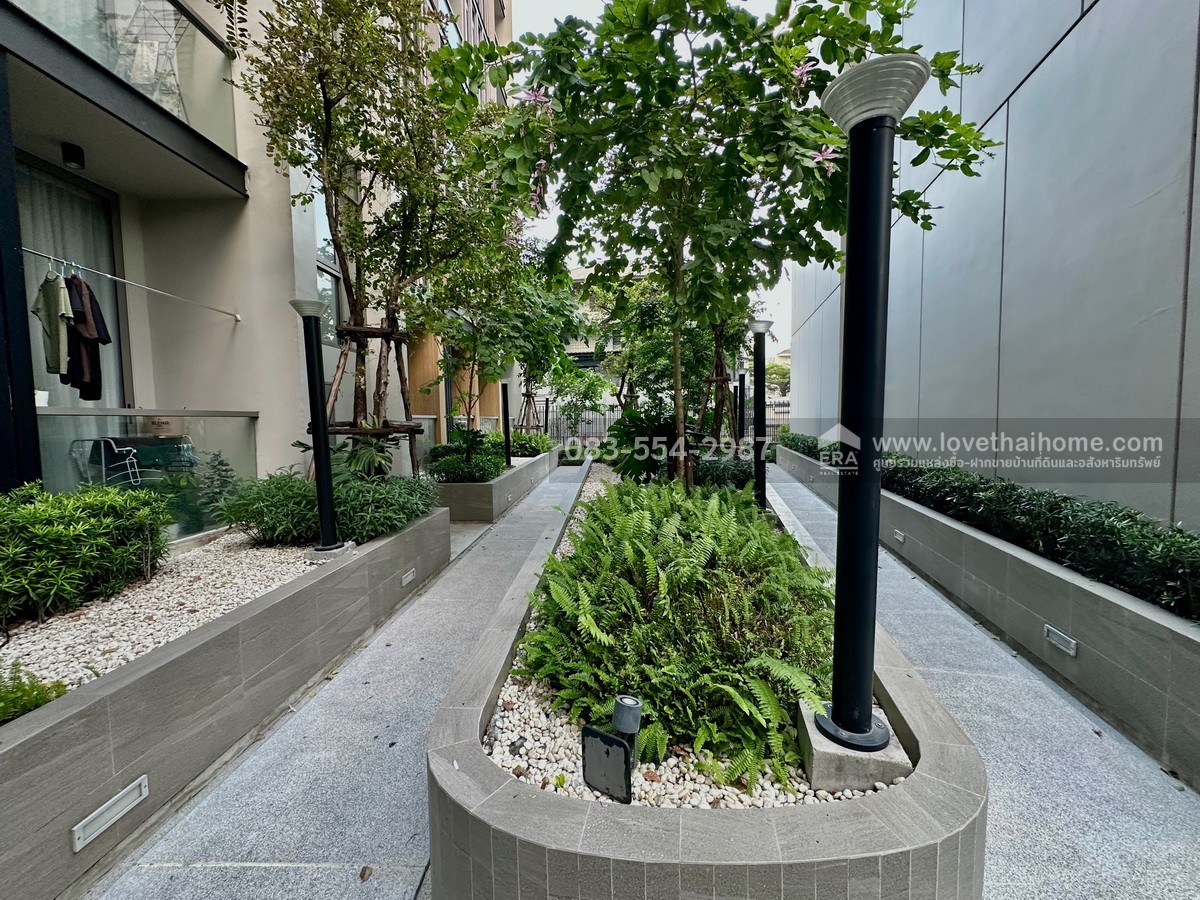 ขายคอนโดอยู่เจริญ เรสซิเดนซ์ ทาวน์อินทาวน์-ศรีวรา ลาดพร้าว94 พื้นที่ 48.95 ตรม. ชั้น 1 มี 2 ห้องนอน ราคา 3.8 ล้าน สภาพสวยตกแต่งแล้ว พร้อมเข้าอยู่ ที่จอดรถชั้นใต้ดิน ใกล้ทางด่วนศรีรัช และMRT ลาดพร้าว83(สายสีเหลือง) เพียง 300 เมตร