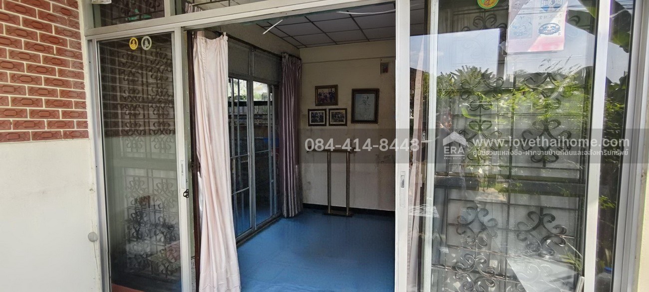 ขายบ้านเดี่ยว ลาดพร้าว 101 แยก 46 ใกล้รถไฟฟ้าลาดพร้าว101 พื้นที่ 42.5 ตรว. ราคานี้ไม่มีอีกแล้วในซอยนี้ จองด่วนเพียง 3.8 ล้านเท่านั้น เข้า-ออกได้หลายทางโพธิ์แก้ว และนวมินทร์