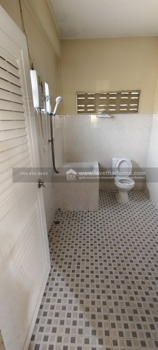 ขายบ้านเดี่ยว ลาดพร้าว 101 แยก 46 ใกล้รถไฟฟ้าลาดพร้าว101 พื้นที่ 42.5 ตรว. ราคานี้ไม่มีอีกแล้วในซอยนี้ จองด่วนเพียง 3.8 ล้านเท่านั้น เข้า-ออกได้หลายทางโพธิ์แก้ว และนวมินทร์