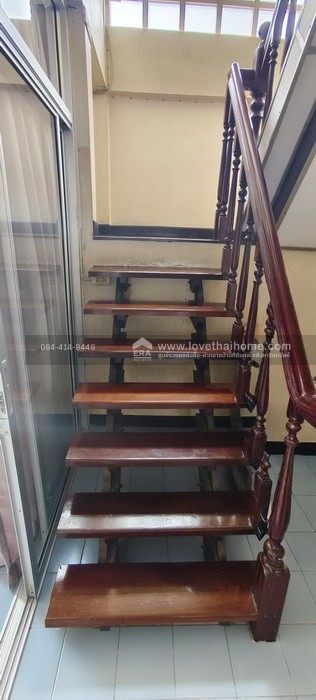 ขายบ้านเดี่ยว ลาดพร้าว 101 แยก 46 ใกล้รถไฟฟ้าลาดพร้าว101 พื้นที่ 42.5 ตรว. ราคานี้ไม่มีอีกแล้วในซอยนี้ จองด่วนเพียง 3.8 ล้านเท่านั้น เข้า-ออกได้หลายทางโพธิ์แก้ว และนวมินทร์