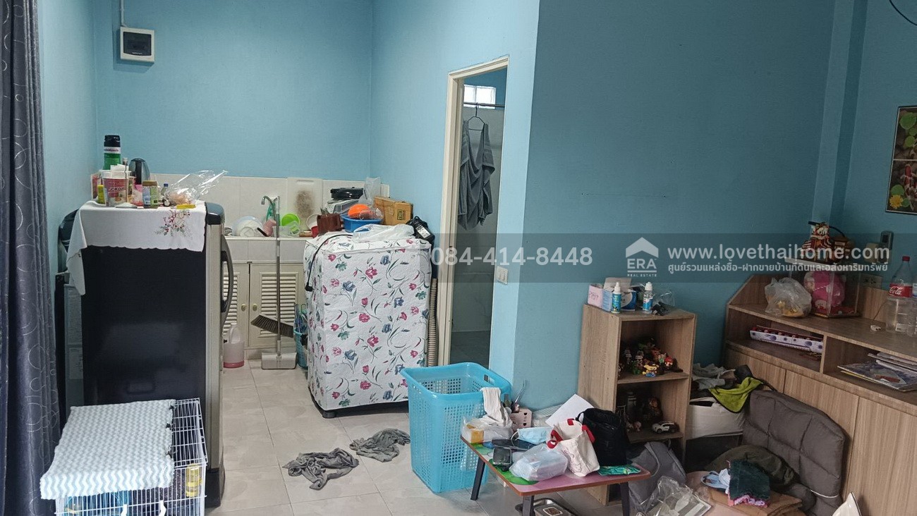 ขายบ้านเดี่ยว ลาดพร้าว 101 แยก 46  ใกล้รถไฟฟ้าลาดพร้าว101 พื้นที่ 42.5 ตร.วา ราคานี้ไม่มีอีกแล้วในซอยนี้ จองด่วนเพียง 3.5 ล้านเท่านั้น