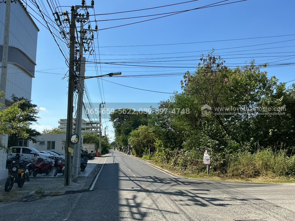 ขายทาวน์เฮ้าส์ หมู่บ้านพลีโน่ ศรีนครินทร์-เทพารักษ์ บางพลี สมุทรปราการ พื้นที่ 18 ตรว. ขายราคาถูกมากเพียง 2.39 ล้าน ถูกที่สุดในโครงการ ใกล้ BTS สายสุขุมวิท-ศรีนครินทร์ และทางด่วนวงแหวนรอบนอก-กรุงเทพฯฝั่งใต้ รีบตัดสินใจด่วน!