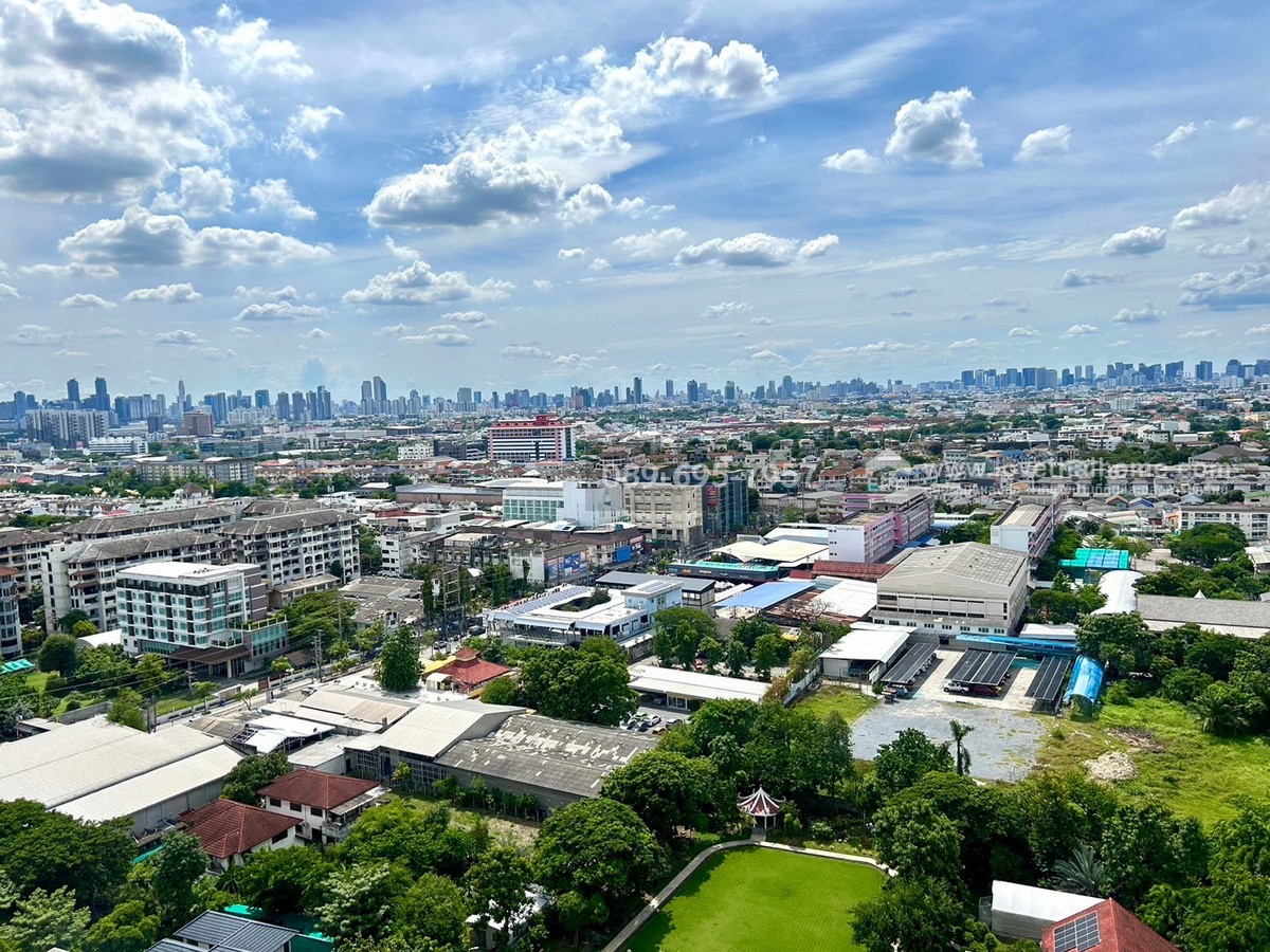 ขายมาเมซอง คอนโด (Ma Maison Condo) ลาดพร้าว 94-รามคำแหง 112 ห้องมุม ชั้น 18 วิวสวย พาโนรามา 87.01 ตร.ม. ราคา 3.9 ล้าน ทำเลหายาก ใกล้ รร.บดินทรเดชาฯ ใกล้ MRT สถานีลาดพร้าว 83 