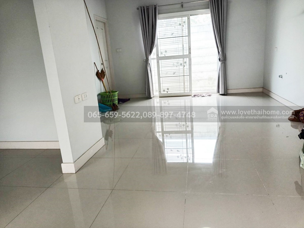 ขายทาวน์เฮ้าส์ เดอะคัลเลอร์ส 2 รังสิต-ลำลูกกา คลอง 4 ปทุมธานี พื้นที่20ตรว. ราคา1.95ล้าน หั่นราคาสุดๆ ถนนเมนเข้าไม่ลึก ใกล้โรงเรียนบีคอนเฮ้าส์แย้มสอาดรังสิต มาเป็นเจ้าของด่วน!