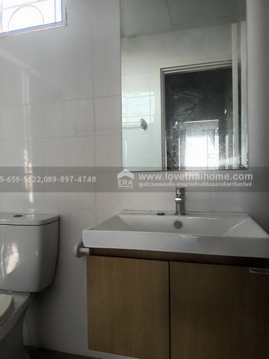 ขายทาวน์เฮ้าส์ เดอะคัลเลอร์ส 2 รังสิต-ลำลูกกา คลอง 4 ปทุมธานี พื้นที่20ตรว. ราคา1.95ล้าน หั่นราคาสุดๆ ถนนเมนเข้าไม่ลึก ใกล้โรงเรียนบีคอนเฮ้าส์แย้มสอาดรังสิต มาเป็นเจ้าของด่วน!