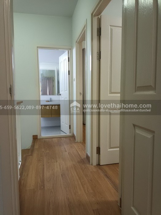 ขายทาวน์เฮ้าส์ เดอะคัลเลอร์ส 2 รังสิต-ลำลูกกา คลอง 4 ปทุมธานี พื้นที่20ตรว. ราคา1.95ล้าน หั่นราคาสุดๆ ถนนเมนเข้าไม่ลึก ใกล้โรงเรียนบีคอนเฮ้าส์แย้มสอาดรังสิต มาเป็นเจ้าของด่วน!