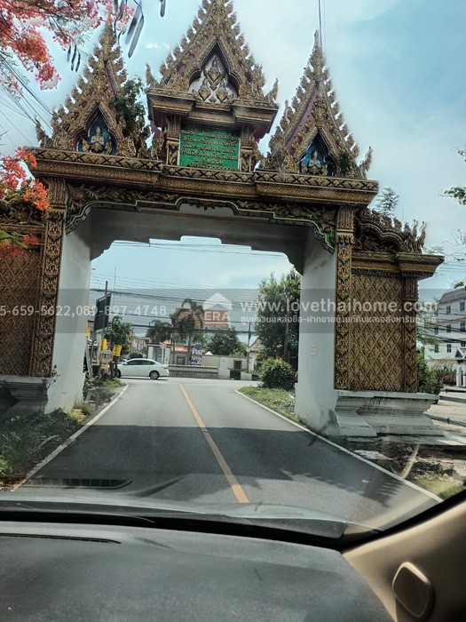 ขายทาวน์เฮ้าส์ เดอะคัลเลอร์ส 2 รังสิต-ลำลูกกา คลอง 4 ปทุมธานี พื้นที่20ตรว. ราคา1.95ล้าน หั่นราคาสุดๆ ถนนเมนเข้าไม่ลึก ใกล้โรงเรียนบีคอนเฮ้าส์แย้มสอาดรังสิต มาเป็นเจ้าของด่วน!