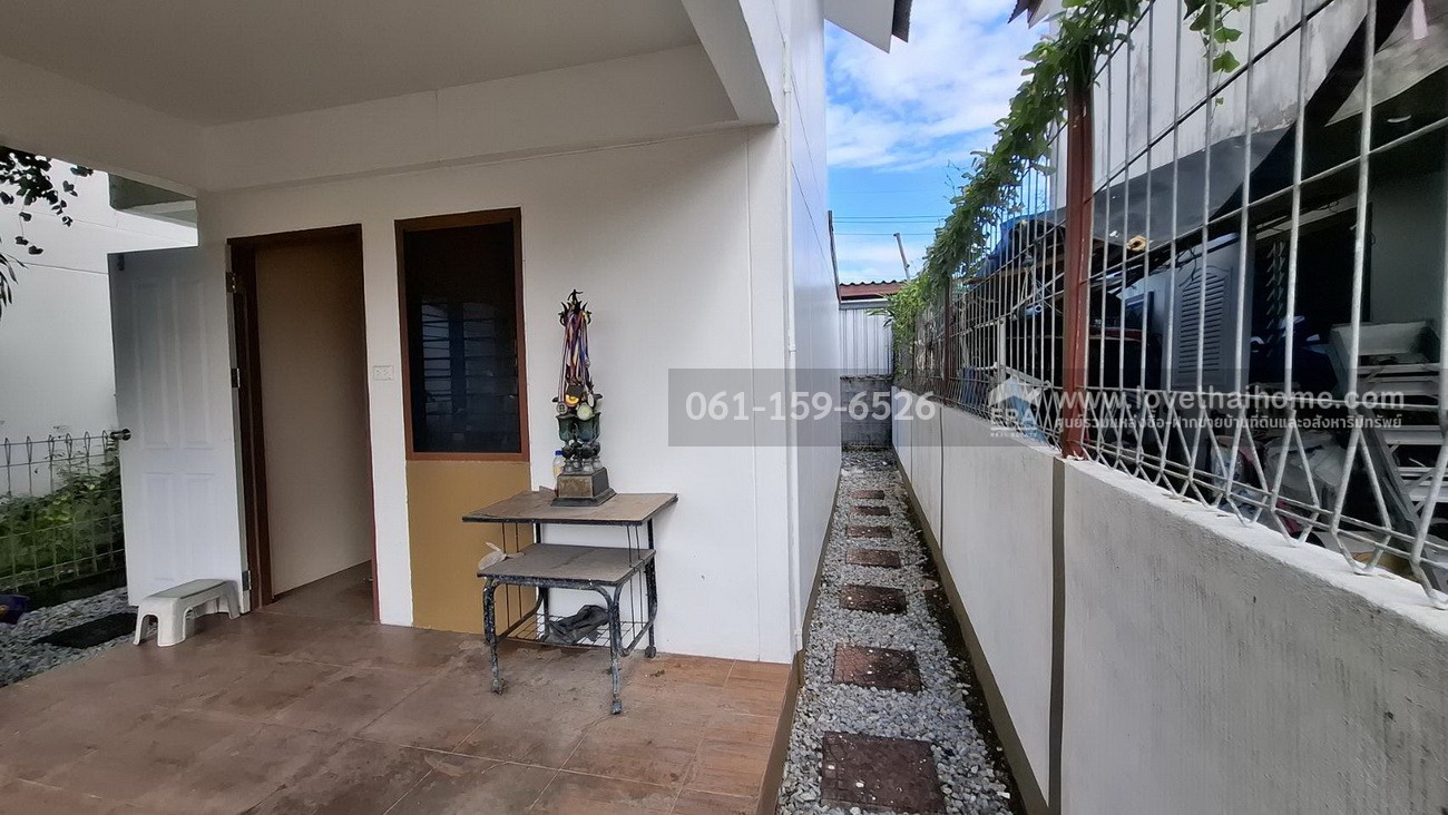 ขายบ้านเอื้ออาทร รังสิตคลอง5/3 คลองหลวง ปทุมธานี ทาวน์เฮ้าส์2ชั้น21ตรว. ราคาเพียง750,000บาท ปรับปรุงทาสีใหม่ พร้อมเข้าอยู่