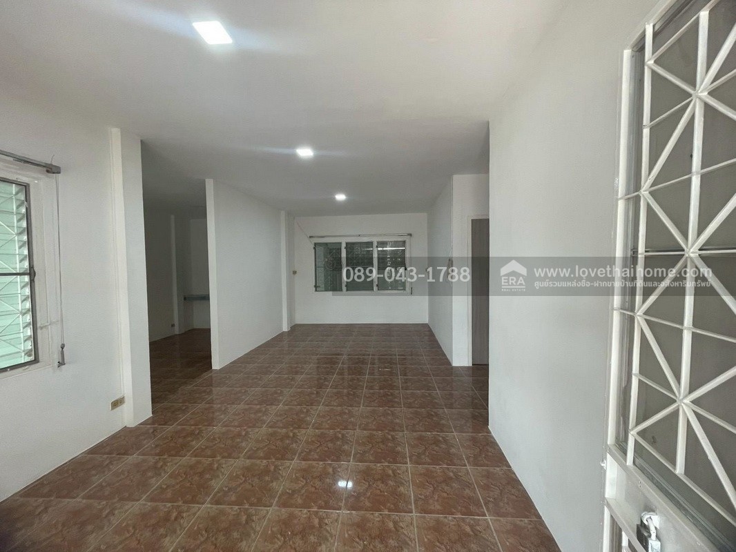 ขายบ้านเดี่ยว หมู่บ้านจามจุรี ซอยกิ่งแก้ว41 พื้นที่ 50 ตารางวา ขาย 2.59 ล้านบาท บ้านสภาพนางฟ้า พร้อมเข้าอยู่ ใครที่อยากได้บ้านย่านนี้ ต้องรีบตัดสินใจด่วนนะคะ