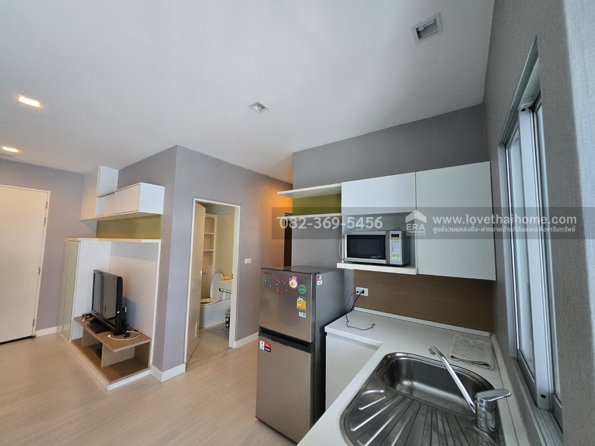 ขายคอนโดเดอะรูม รัชดา-ลาดพร้าว (ลาดพร้าว 32) ใกล้MRTลาดพร้าว 290 เมตร พื้นที่ 61.86 ตรม. อยู่ชั้น 12 อาคาร D ราคาถูกเพียง 6,000,000 บาท แถม! เฟอร์ฯและแอร์ ทำเลดี การคมนาคมสะดวกสบาย