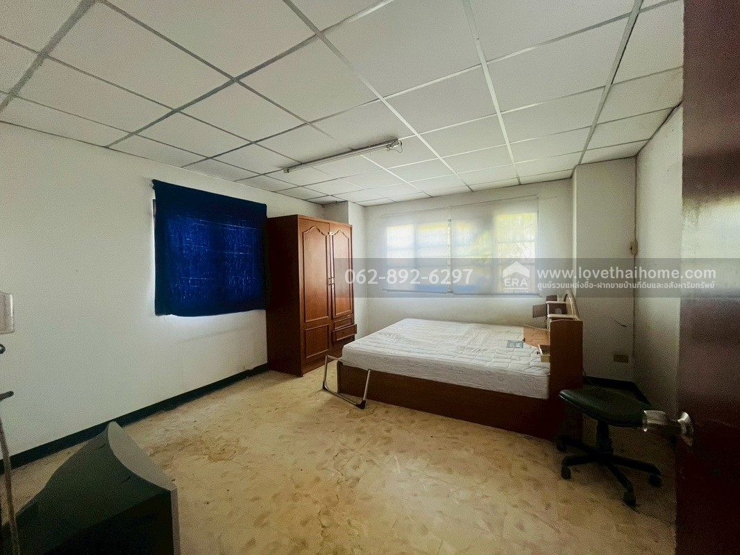 ขายบ้านแฝด 2 ชั้น โครงการชวนชื่นการ์เด้นท์วิลล์ บางเดื่อ-ปทุมธานี พื้นที่ 41.6 ตารางวา ราคาเพียงแค่ 2.4 ล้านบาท ราคาถูกที่สุดในหมู่บ้าน คุ้มค่า บ้านดี ทำเลดี ราคาดีความคุ้มค่าที่หาไม่ได้ง่ายๆ ในทำเลนี้