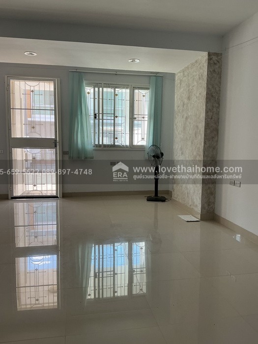 ขายทาวน์เฮ้าส์ ประชาอุทิศ131 หมู่บ้านโนวาอาร์ท-ทุ่งครุ พื้นที่19.3ตรว. ใกล้รร.สารสาสน์วิเทศศึกษา และม.เทคโนโลยีพระจอมเกล้าธนบุรี ราคาพิเศษเพียง2.15ล้าน ถูกมาก! รีบมาเป็นเจ้าของ ด่วน!