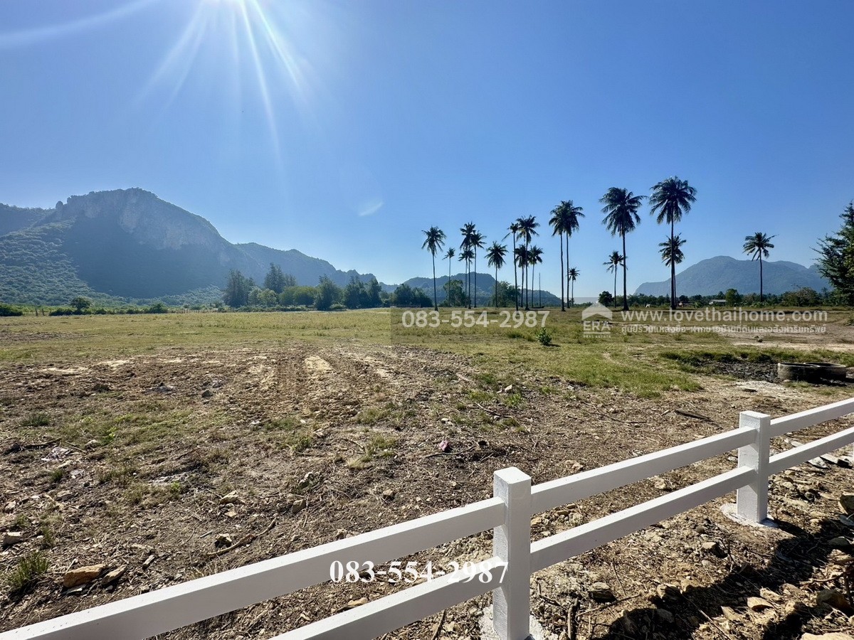 ขายที่ดินสวยปราณบุรี โครงการมัลดีฟรีสอร์ท@ปราณบุรี สามร้อยยอด ประจวบคีรีขันธ์ ใกล้ทะเลปราณบุรี พื้นที่19-1-58.7ไร่ ราคา32ล้าน ภูเขาล้อมรอบ270องศา ใกล้หาดนมสาว ถนนสามารถบรรทุกเรือลงทะเลได้