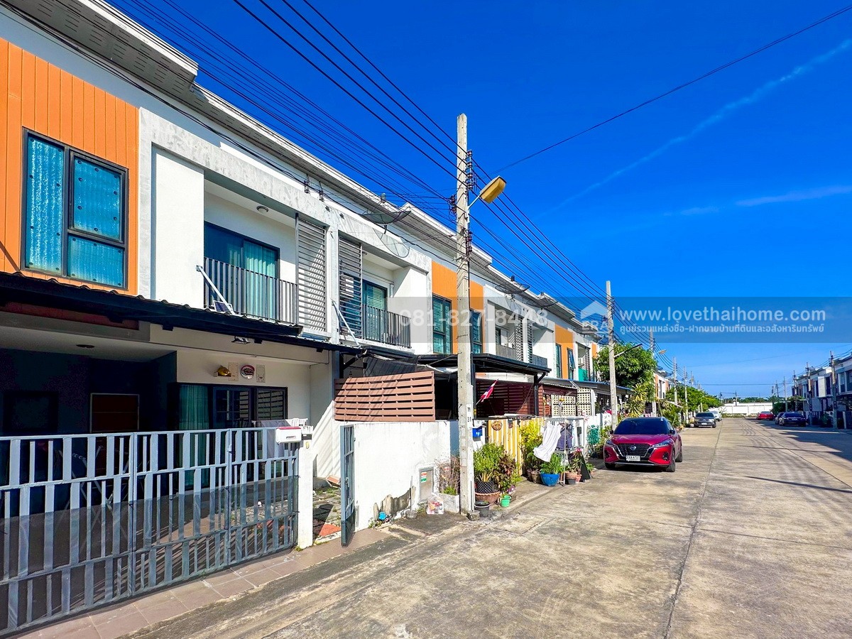 ขายทาวน์โฮม บางนา-ตราด กม.9 หมู่บ้านเรสท์ทาวน์ บางนา-บางพลี สมุทรปราการ พื้นที่18.1ตรว. ราคา2.4ล้าน พร้อมอยู่อาศัย ใกล้เมกาบางนา, สนามบินสุวรรณภูมิ