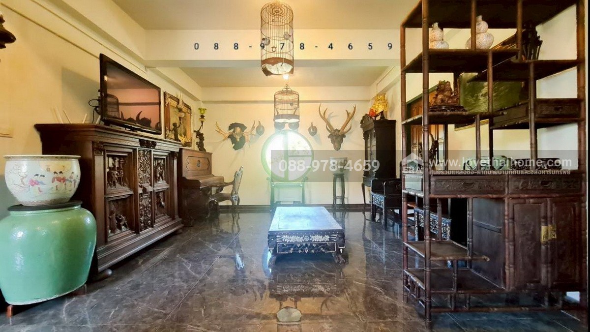 ขายบ้านเดี่ยว 2 ชั้น ลำลูกกา คลอง14 บึงคอไห ปทุมธานี พื้นที่ 200 ตรว. ขาย 3.8 ล้านบาท ติดบริษัทไทยภักดี ใกล้สนามกอล์ฟเรนวูด ปาร์ค เพียง 7 กม. บรรยากาศดี พร้อมอยู่ อายุ 2 ปี (บ้านใหม่)