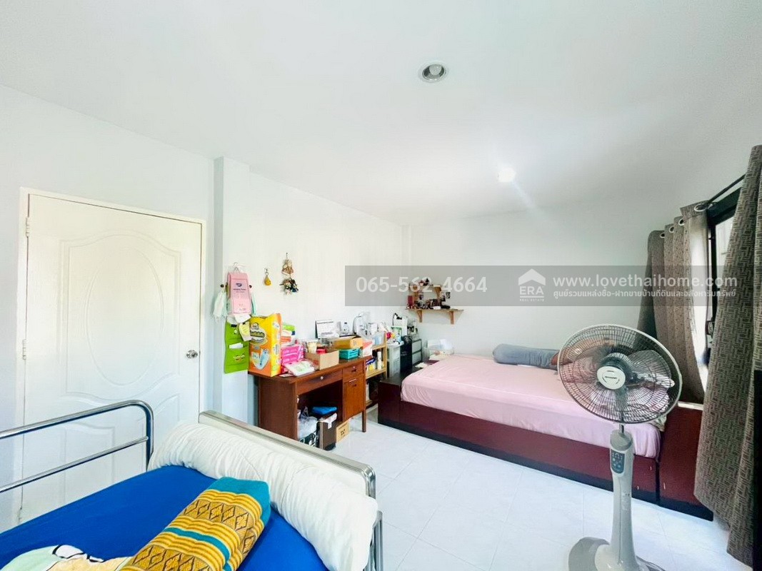 ขายทาวน์เฮ้าส์ 2 ชั้น หมู่บ้านแพรมาพร เพลส รังสิต คลอง4 ปทุมธานี พื้นที่ 37 ตรว. หลังมุม สวย รีโนเวทแล้ว ขายเพียง 1.99 ล้านบาทเท่านั้น