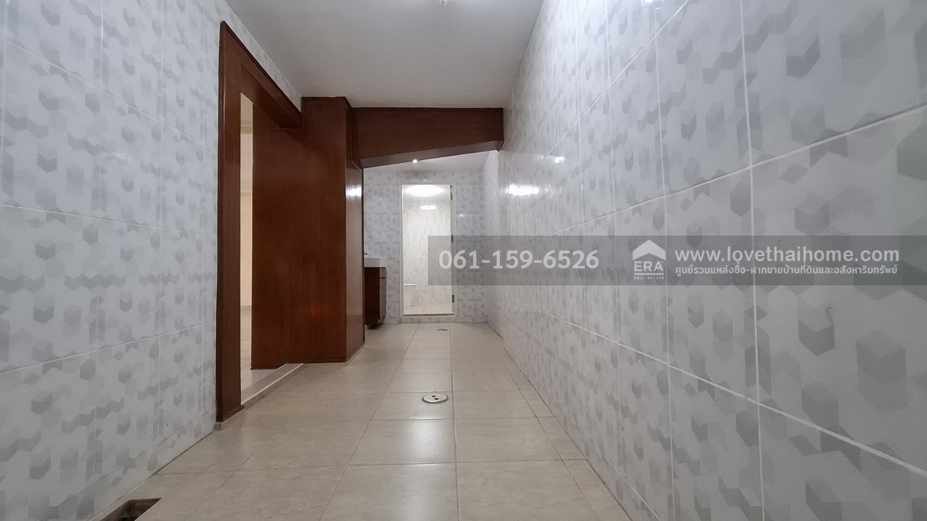 ขายตึกแถว สุขสวัสดิ์37/6 พระประแดง สมุทรปราการ มี2ห้อง26ตร.วา ปรับปรุงใหม่สภาพดีมาก พร้อมอยู่ ราคา8.4ล้านบาท ใกล้ถนนวงแหวนอุตสหกรรม เหมาะทำสำนักงาน และอยู่อาศัย