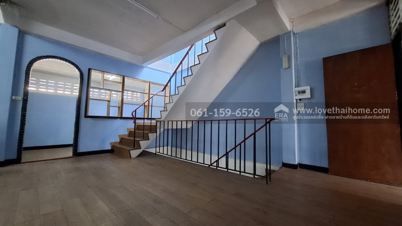 ขายตึกแถว สุขสวัสดิ์37/6 พระประแดง สมุทรปราการ มี2ห้อง26ตร.วา ปรับปรุงใหม่สภาพดีมาก พร้อมอยู่ ราคา8.4ล้านบาท ใกล้ถนนวงแหวนอุตสหกรรม เหมาะทำสำนักงาน และอยู่อาศัย