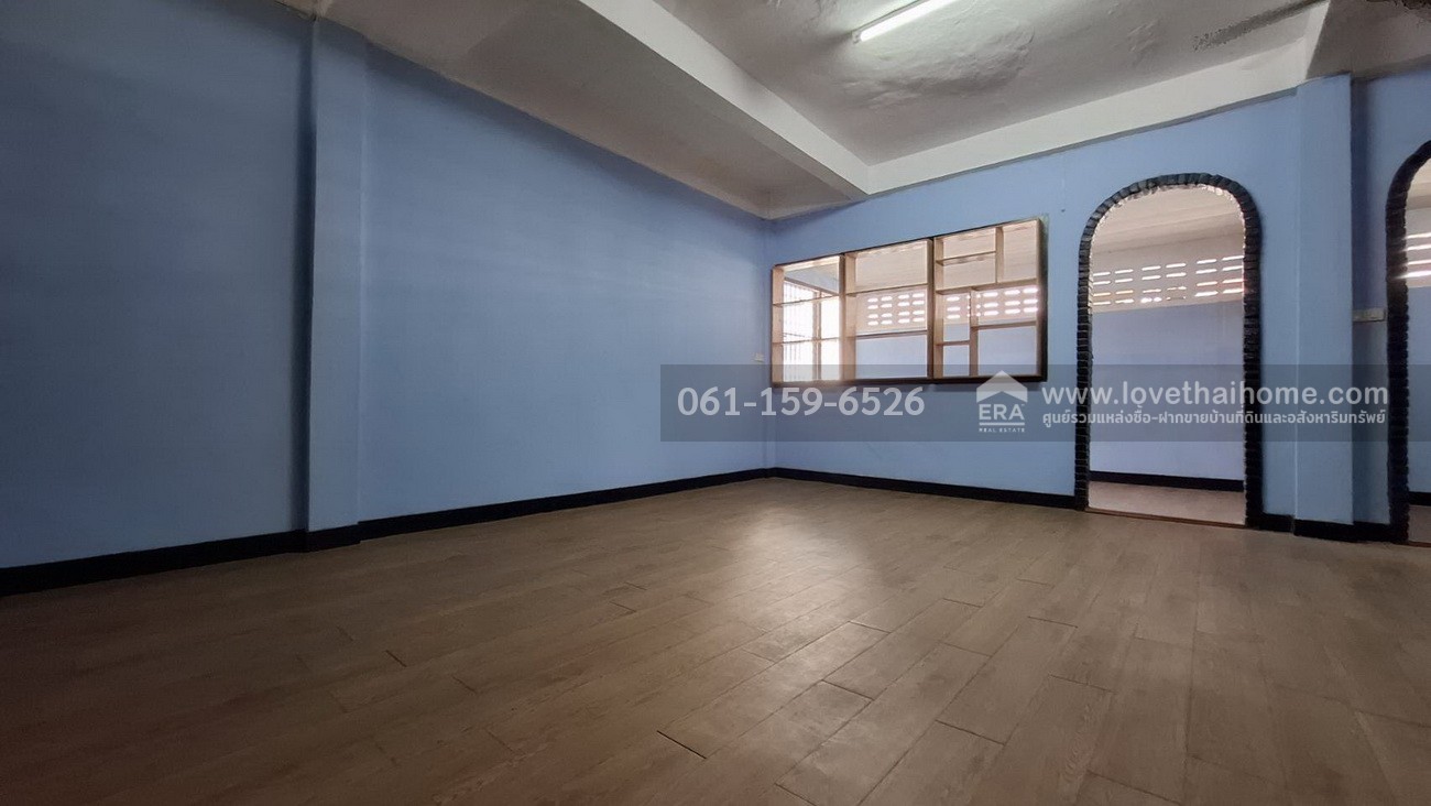 ขายตึกแถว สุขสวัสดิ์37/6 พระประแดง สมุทรปราการ มี2ห้อง26ตร.วา ปรับปรุงใหม่สภาพดีมาก พร้อมอยู่ ราคา8.4ล้านบาท ใกล้ถนนวงแหวนอุตสหกรรม เหมาะทำสำนักงาน และอยู่อาศัย