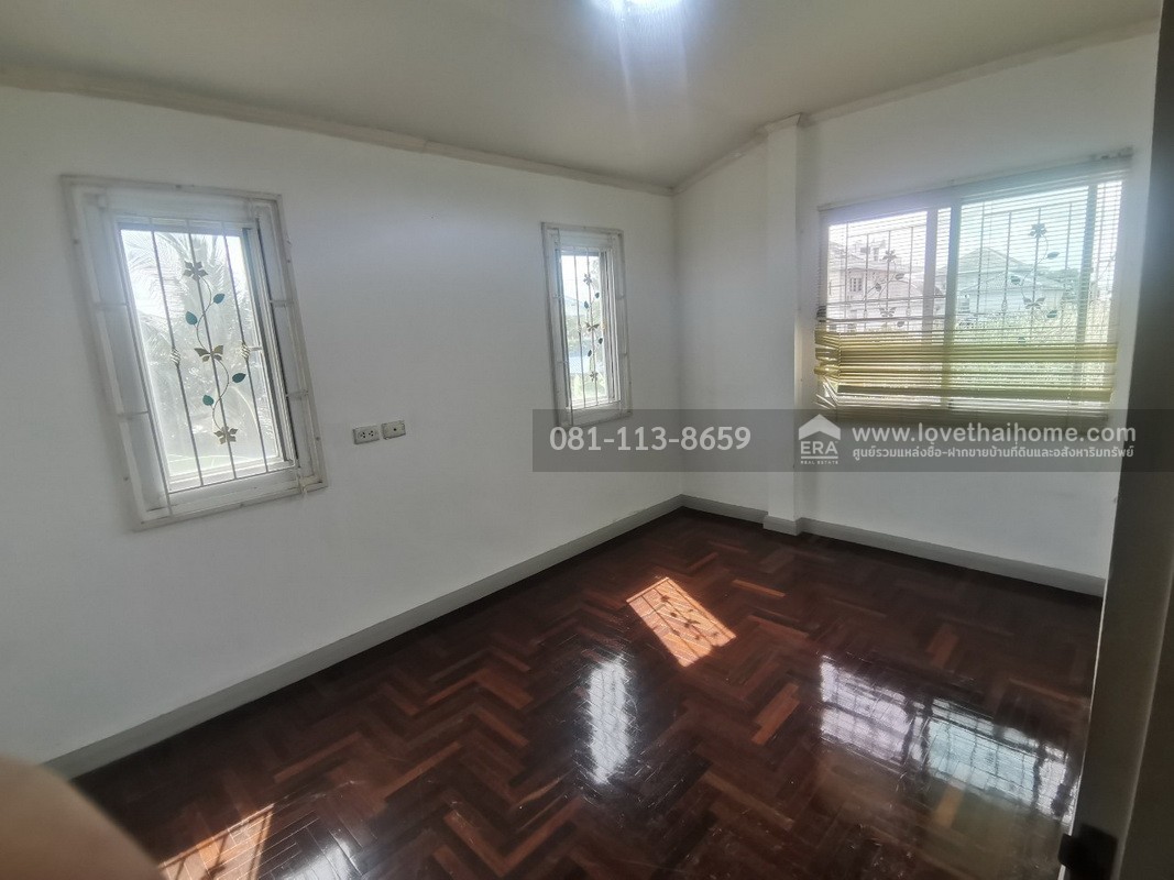 ขายบ้านเดี่ยว 2 ชั้น หมู่บ้านศุภาลัย ออร์คิดปาร์ค วัชรพล ถนนสุขาภิบาล5 ซอย67 พื้นที่ 80.7 ตรว. ขาย 6 ล้านบาท โครงการอยู่ติดถนนสุขาภิบาล5 ถ้าเห็นแล้วต้องชอบ ราคาต่อรองได้