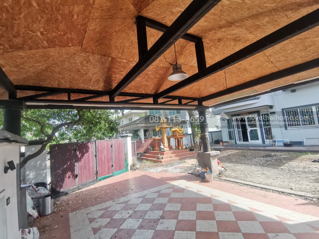 ขายบ้านเดี่ยว 2 ชั้น หมู่บ้านศุภาลัย ออร์คิดปาร์ค วัชรพล ถนนสุขาภิบาล5 ซอย67 พื้นที่ 80.7 ตรว. ขาย 6 ล้านบาท โครงการอยู่ติดถนนสุขาภิบาล5 ถ้าเห็นแล้วต้องชอบ ราคาต่อรองได้