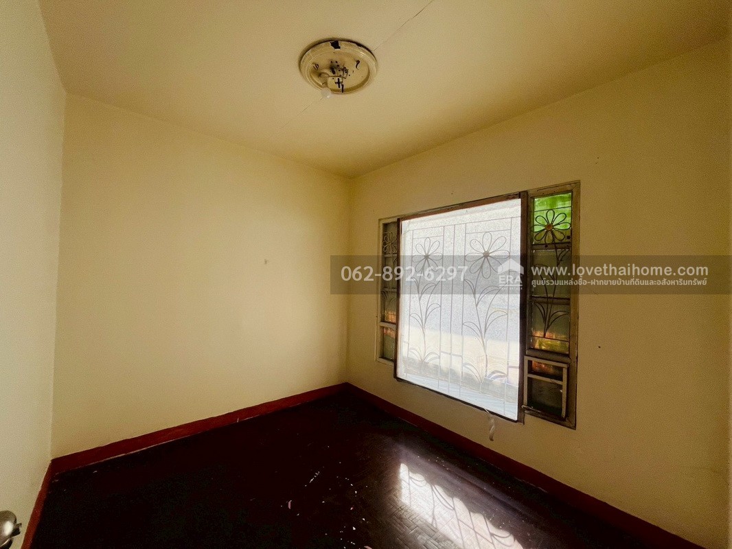 ขายทาวน์เฮ้าส์ 2 ชั้น หมู่บ้านพฤกษา13 รังสิต คลอง3 ขนาด 18 ตรว. ทำเลดี ราคาน่ารัก ขายเพียงแค่ 1.4 ล้านบาทเท่านั้น มีบ้านเป็นของตัวเองง่ายกว่าที่คิด อยู่เองก็ดี/ลงทุนก็ได้ ด่วน!มีแค่หลังเดียวนะจ๊ะ