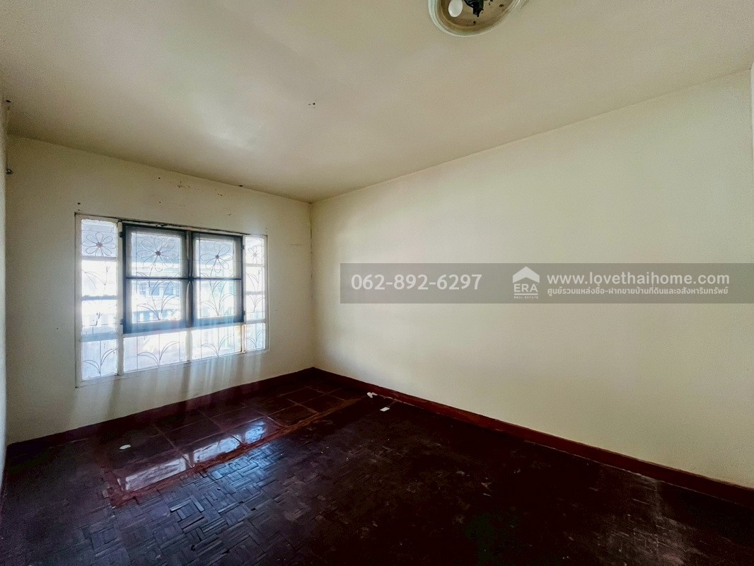 ขายทาวน์เฮ้าส์ 2 ชั้น หมู่บ้านพฤกษา13 รังสิต คลอง3 ขนาด 18 ตรว. ทำเลดี ราคาน่ารัก ขายเพียงแค่ 1.4 ล้านบาทเท่านั้น มีบ้านเป็นของตัวเองง่ายกว่าที่คิด อยู่เองก็ดี/ลงทุนก็ได้ ด่วน!มีแค่หลังเดียวนะจ๊ะ