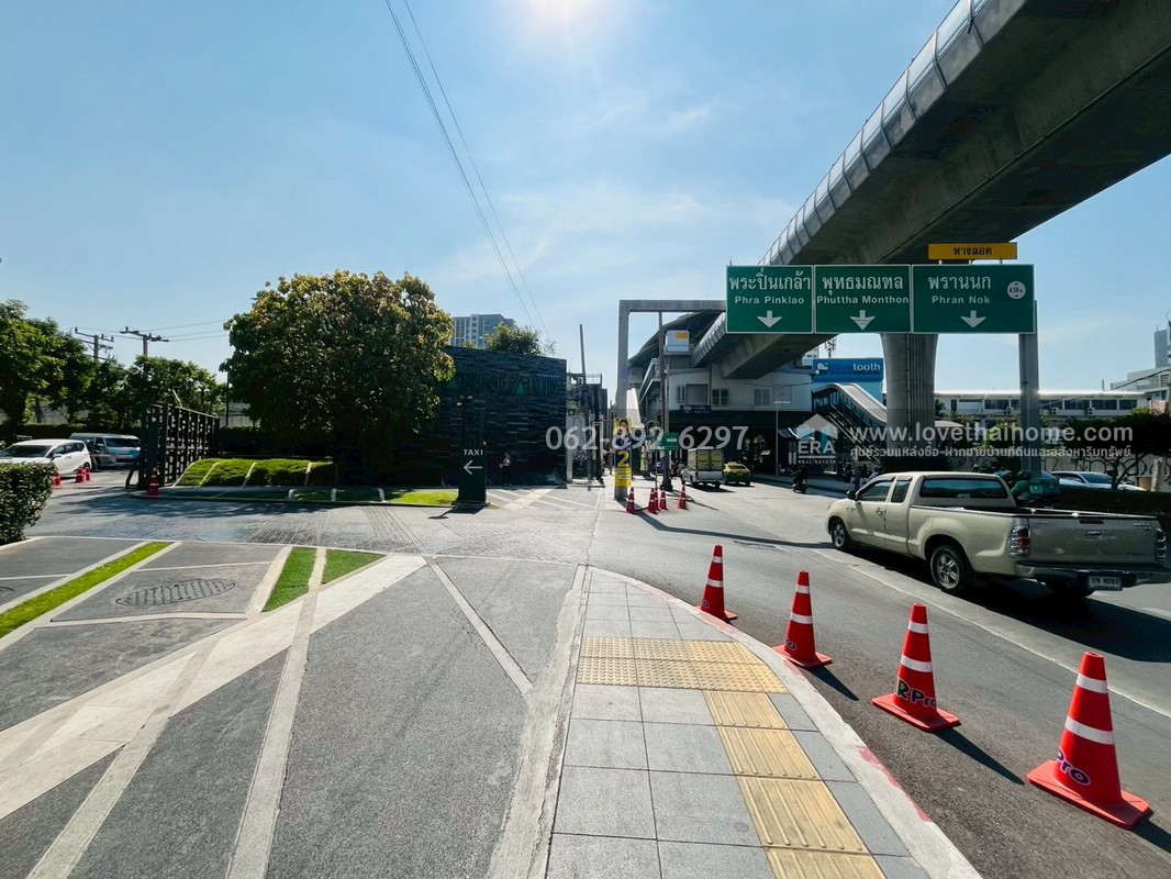 ขายคอนโด The Parkland Charan-Pinklao ติด MRT บางยี่ขัน ราคาดีที่สุดในโครงการ ขนาด 29.69 ตรม. ตึก C ชั้นที่ 20 ราคาพิเศษเพียงแค่ 2.8 ล้านบาทเท่านั้น คุ้มค่าหาไม่ได้ง่ายๆ ในทำเลแบบนี้ ด่วนนะจ๊ะก่อนที่จะหลุดมือ!