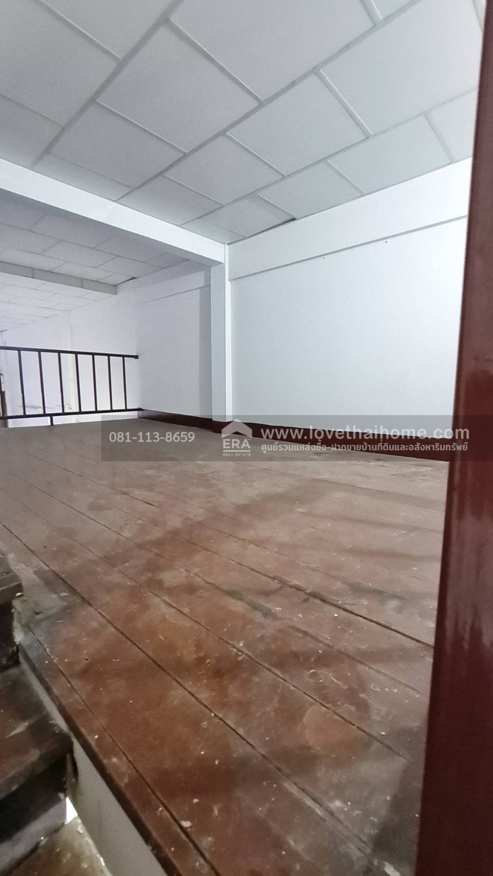 ขายตึกแถว 2.5 ชั้น ติดถนนประชาอุทิศ พื้นที่ 14.7 ตารางวา ขายเพียง 3.5 ล้านบาทเท่านั้น ตกแต่งใหม่ทั้งหลัง หิ้วกระเป๋าเข้าอยู่ได้เลย