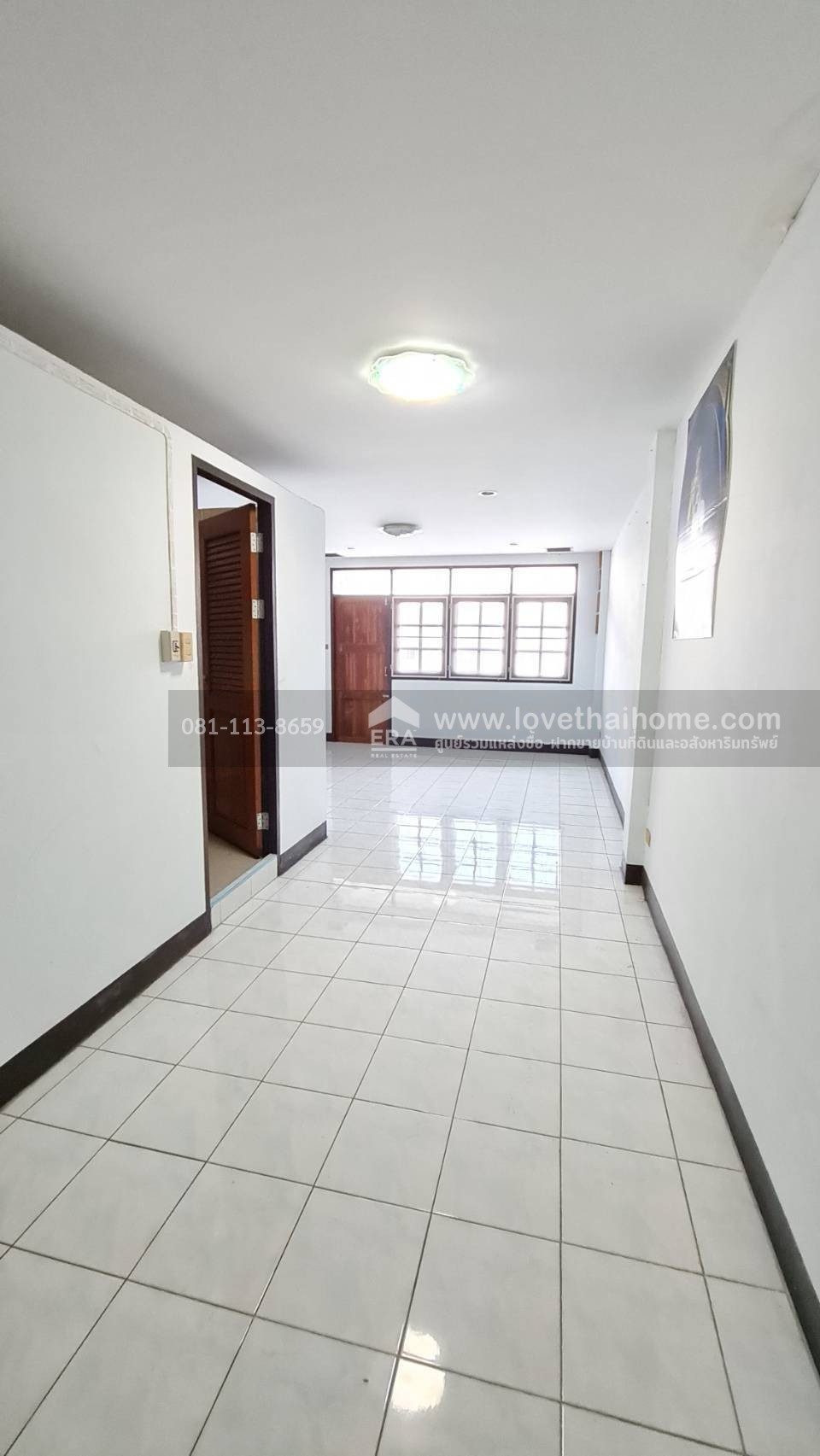 ขายตึกแถว 3.5 ชั้น ซอยประชาอุทิศ22 พื้นที่ 31 ตารางวา ขายเพียง 4.5 ล้านบาทเท่านั้น ตกแต่งใหม่หมดทั้งหลัง หิ้วกระเป๋าเข้าอยู่ได้เลย