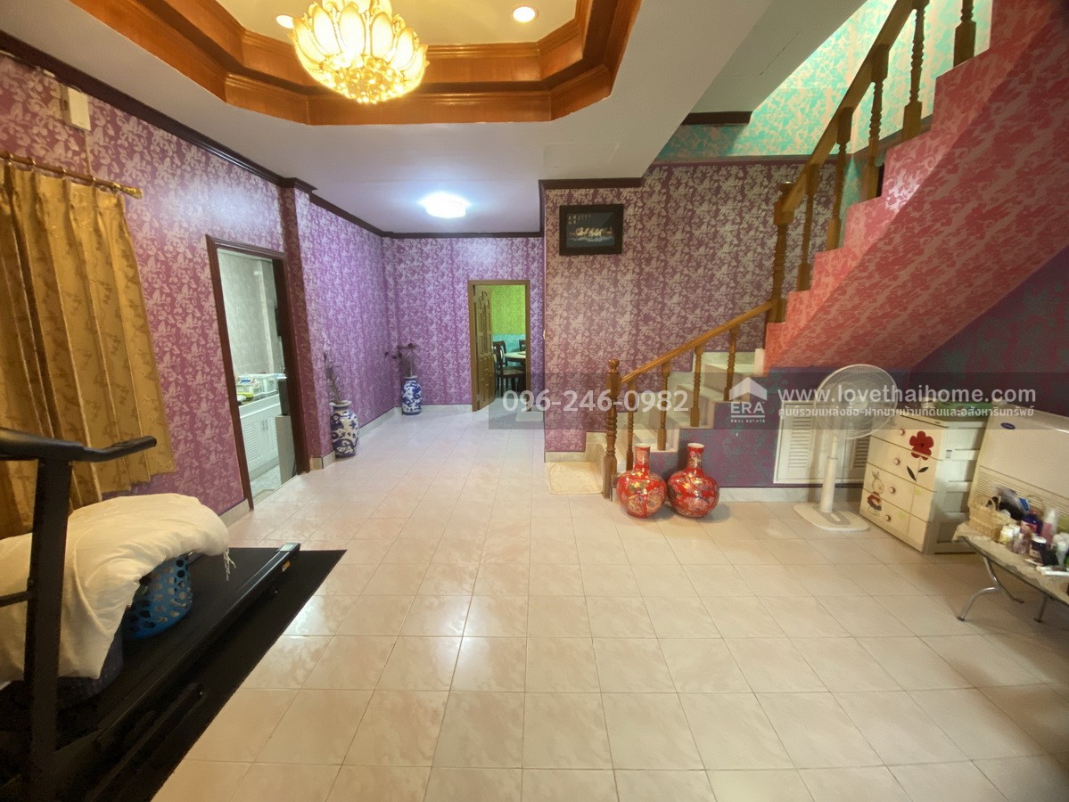 ขายบ้านเดี่ยว วัดลาดปลาดุก(1002) บางใหญ่ หมู่บ้านพบทอง-บางบัวทอง นนทบุรี แปรงริม 37.8ตรว. ราคาเพียง2.4ล้านบาท รีโนเวทใหม่ทั้งหลังพร้อมอยู่