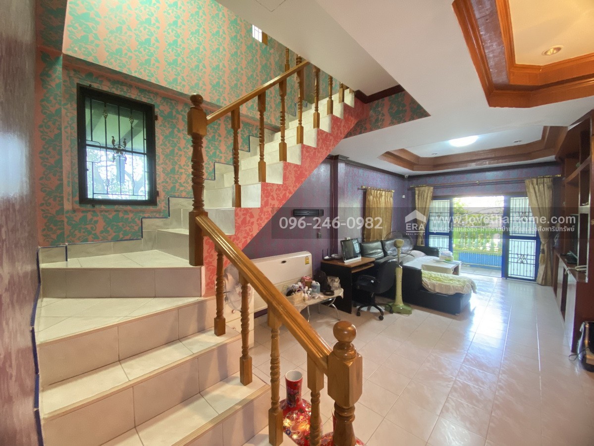 ขายบ้านเดี่ยว วัดลาดปลาดุก(1002) บางใหญ่ หมู่บ้านพบทอง-บางบัวทอง นนทบุรี แปรงริม 37.8ตรว. ราคาเพียง2.4ล้านบาท รีโนเวทใหม่ทั้งหลังพร้อมอยู่