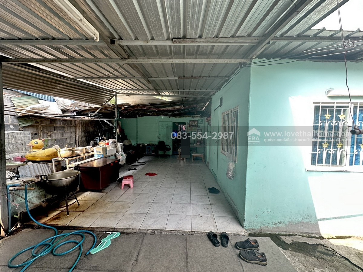 ขายที่ดิน สรรพาวุธ ซอยจ่าโสด แยก15 พระโขนง พื้นที่49ตรว. ราคาถูกเพียง1.7ล้าน เข้า-ออกได้ 2 ทาง เส้นสรรพาวุธ (เลียบทางรถไฟสายเก่า),เส้นทางสุขุมวิท 70/5 (ติด bts แบริ่ง)