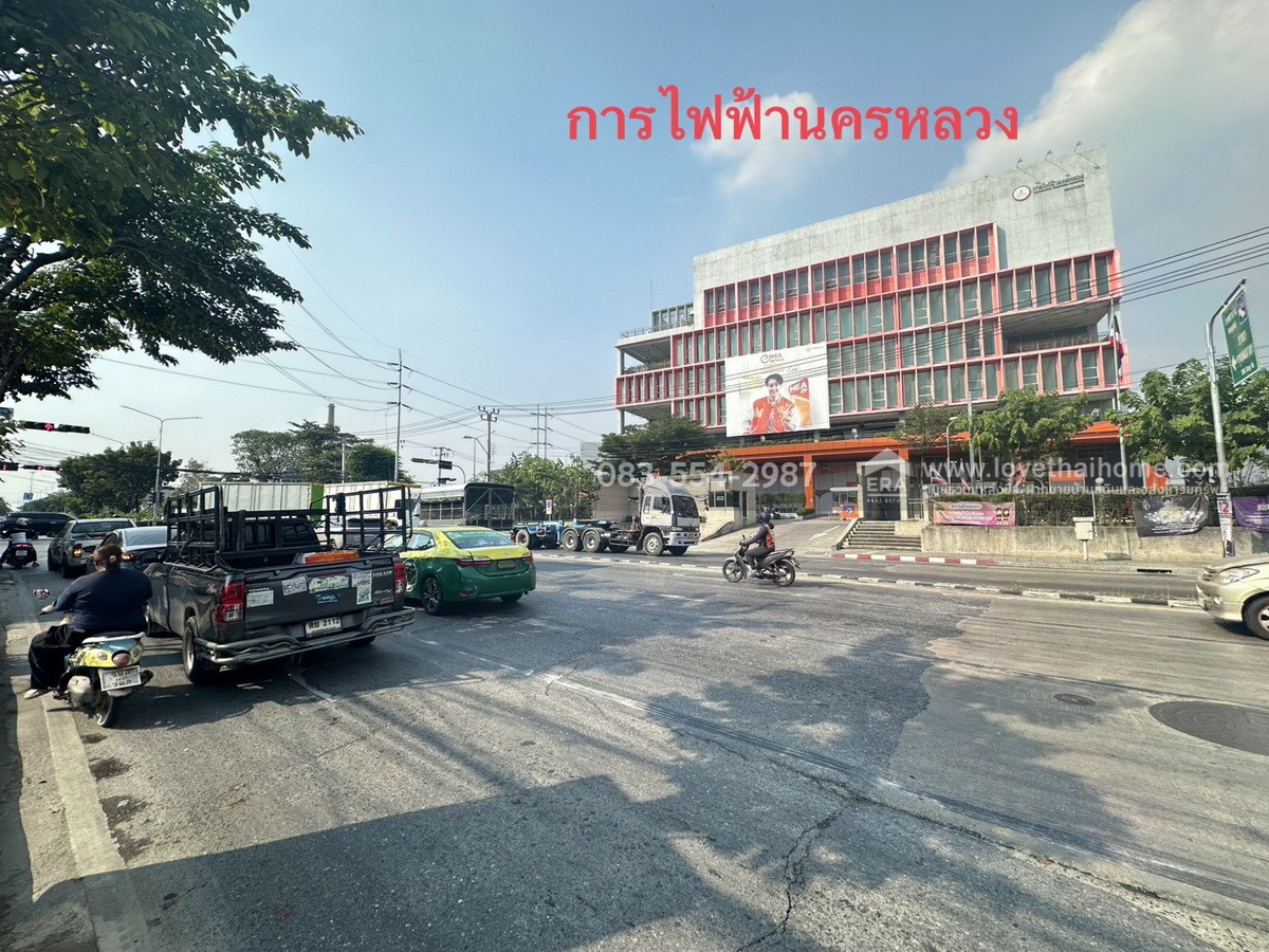 ขายที่ดิน สรรพาวุธ ซอยจ่าโสด แยก15 พระโขนง พื้นที่49ตรว. ราคาถูกเพียง1.7ล้าน เข้า-ออกได้ 2 ทาง เส้นสรรพาวุธ (เลียบทางรถไฟสายเก่า),เส้นทางสุขุมวิท 70/5 (ติด bts แบริ่ง)